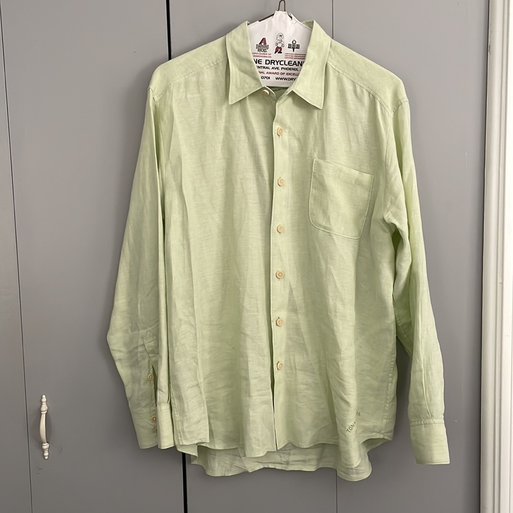 Tommy Bahama Men's L/XL Long Sleeve Button Down Shirt